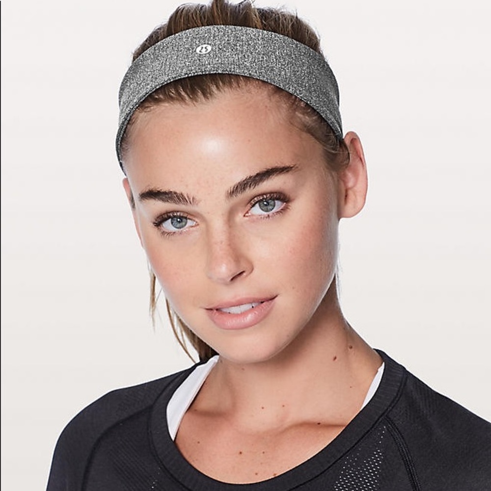 lululemon headbands lot of two (2)